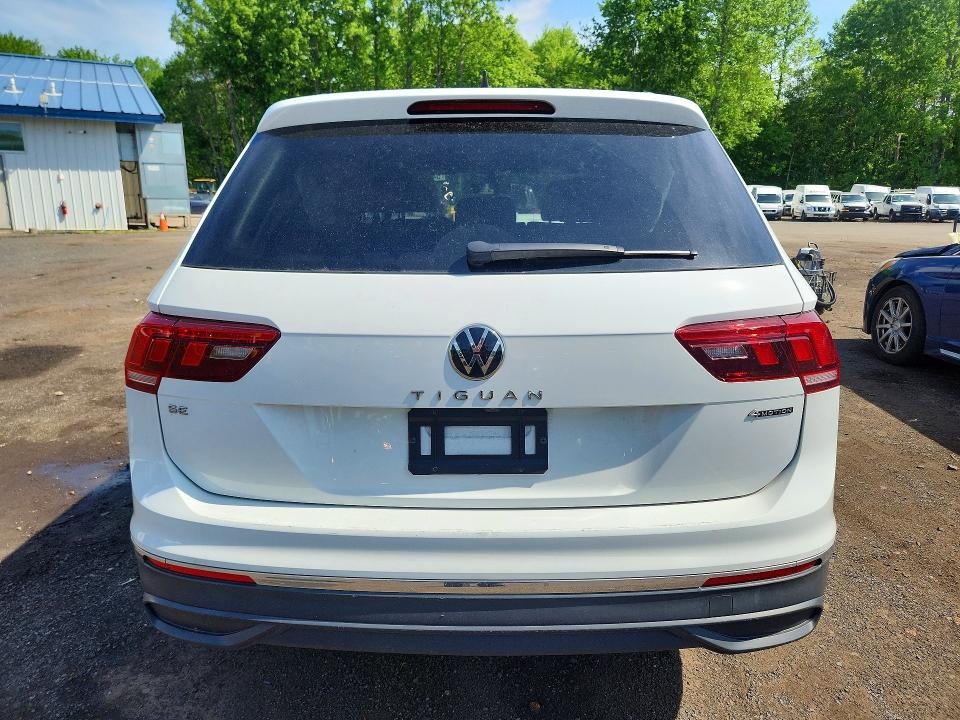 54057286 :رقم المزاد ، 3VV2B7AX8NM076935 vin ، 2022 Volkswagen Tiguan مزاد بيع