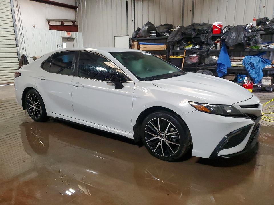 Продажа на аукционе авто 2024 Toyota Camry, vin: 4T1G11AK6RU192138, номер лота: 54166786