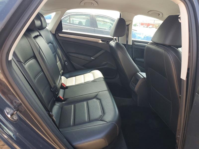 2017 Volkswagen Passat მანქანა იყიდება აუქციონზე, vin: 1VWDT7A35HC012744, აუქციონის ნომერი: 52508436