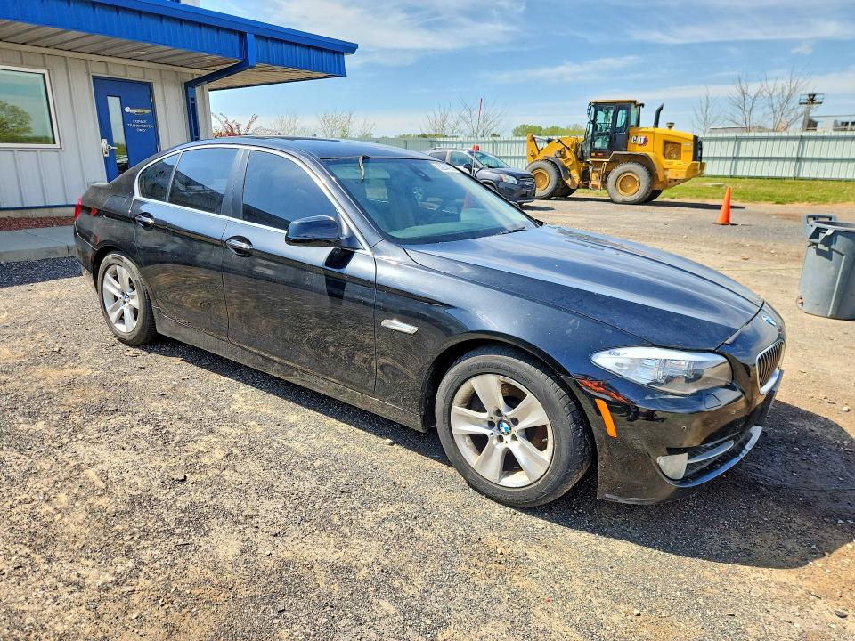 Продажа на аукционе авто 2011 Bmw 528, vin: WBAFR1C53BC740377, номер лота: 52244756