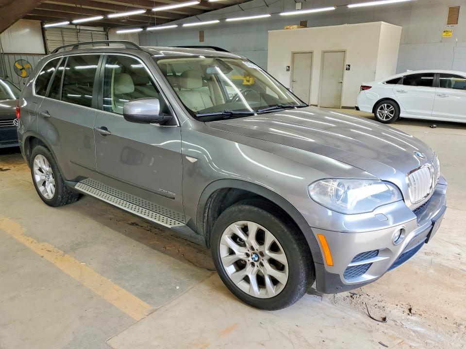 2013 Bmw X5 მანქანა იყიდება აუქციონზე, vin: 5UXZV4C57D0E04086, აუქციონის ნომერი: 51639996