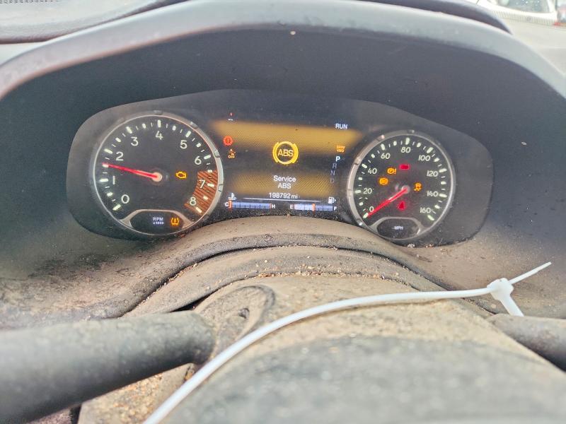 54540136 :رقم المزاد ، ZACNJDBB8MPM48105 vin ، 2021 Jeep Renegade مزاد بيع