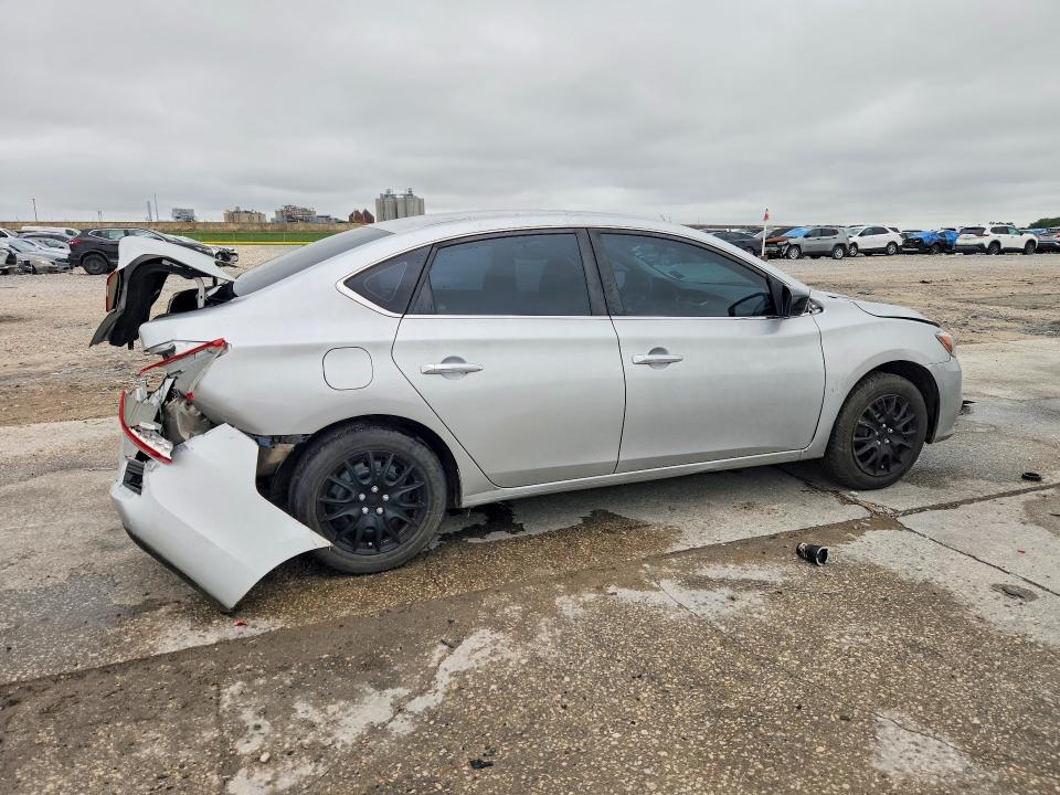 2016 Nissan Sentra მანქანა იყიდება აუქციონზე, vin: 3N1AB7AP5GY304818, აუქციონის ნომერი: 52851046