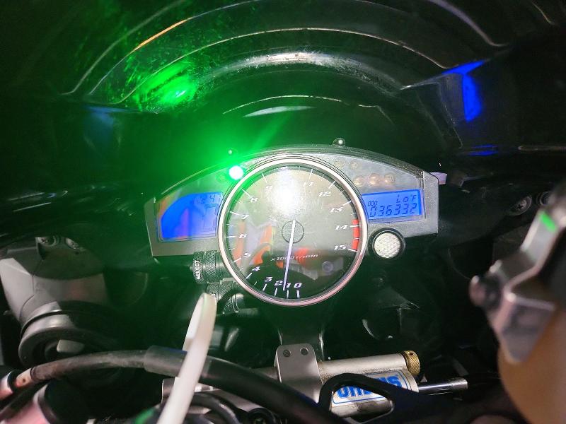 2004 Yama Yzfr1 მანქანა იყიდება აუქციონზე, vin: JYARN13E74A007660, აუქციონის ნომერი: 52429256