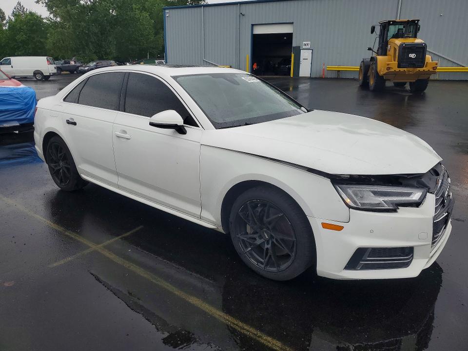 53794486 :رقم المزاد ، WAULNAF43HN057965 vin ، 2017 Audi A4 مزاد بيع