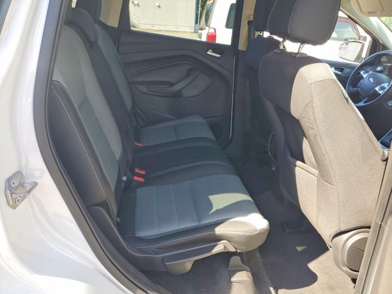 55570286 :رقم المزاد ، 1FMCU0GX4GUC83036 vin ، 2016 Ford Escape مزاد بيع