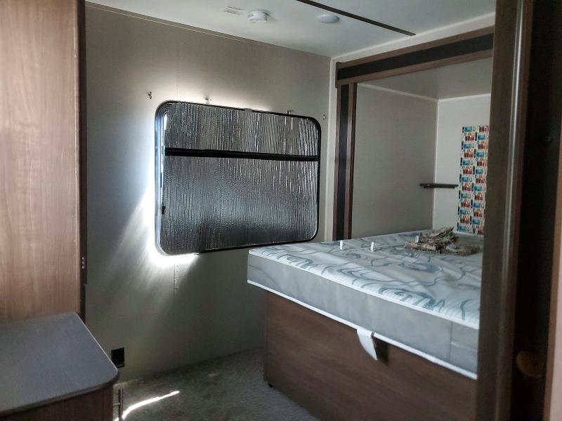 Продажа на аукционе авто 2019 Keystone Hideout, vin: 4YDT38F25K7246769, номер лота: 54635596