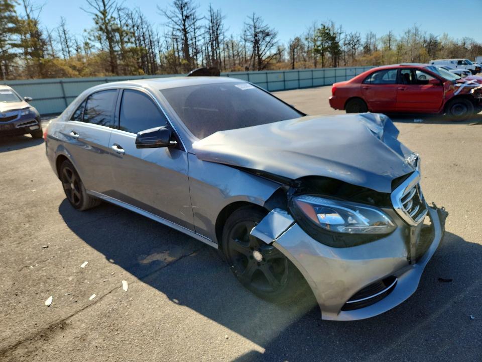 Продажа на аукционе авто 2014 Mercedes-benz E, vin: WDDHF8JB6EA787608, номер лота: 52828086