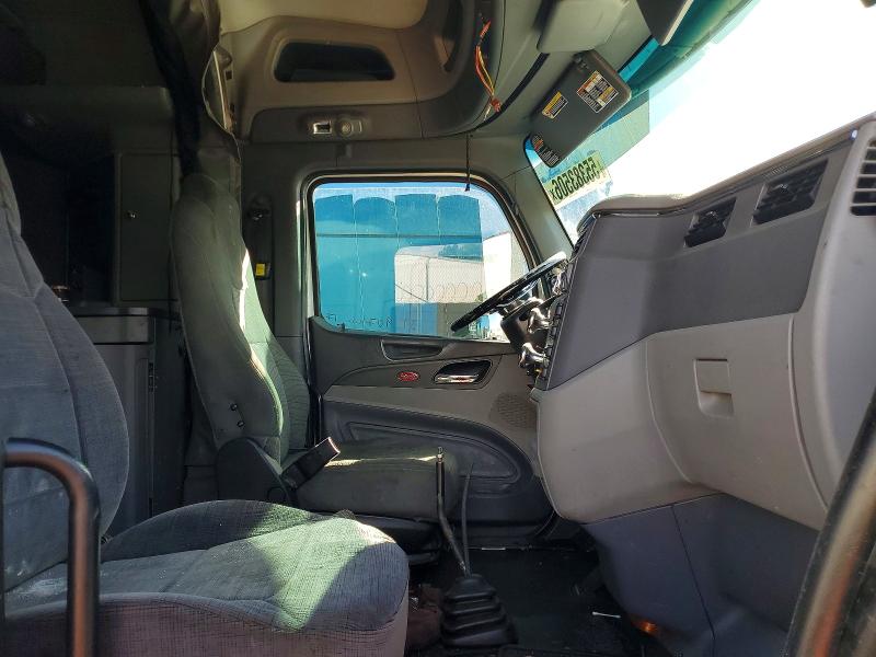 Продажа на аукционе авто 2017 Peterbilt 579, vin: 1XPBD49X2HD392907, номер лота: 55383506