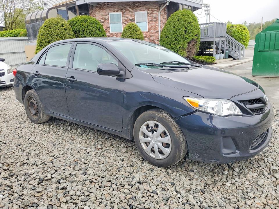 50654716 :رقم المزاد ، 2T1BU4EE2DC980318 vin ، 2013 Toyota Corolla مزاد بيع