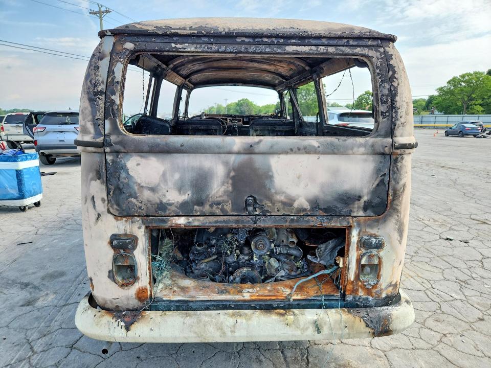 Продажа на аукционе авто 1971 Volkswagen Transorter, vin: 2212083462, номер лота: 51920056