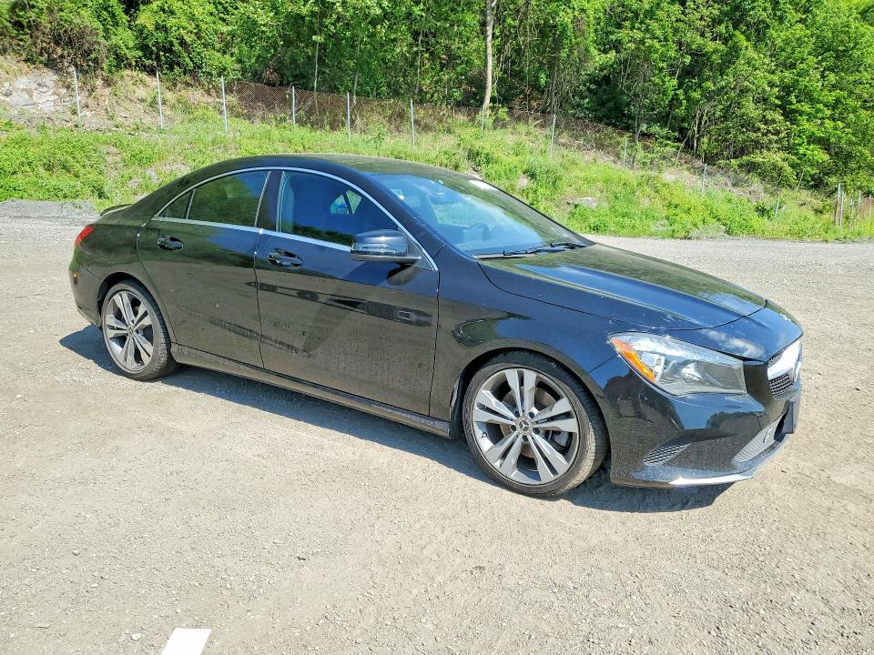 53764946 :رقم المزاد ، WDDSJ4GB2KN722845 vin ، 2019 Mercedes-benz Cla مزاد بيع