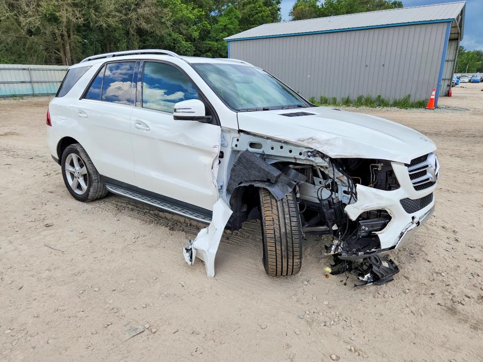 54406786 :رقم المزاد ، 4JGDA5JB2HA840987 vin ، 2017 Mercedes-benz Gle مزاد بيع