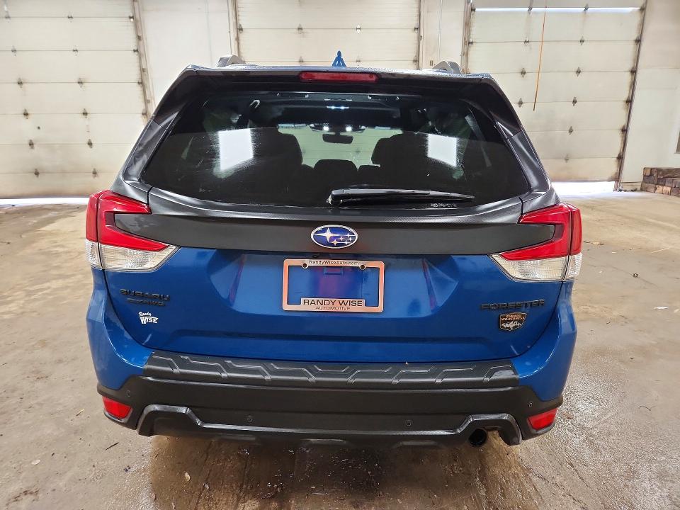 54424196 :رقم المزاد ، JF2SKAMC6NH485641 vin ، 2022 Subaru Forester مزاد بيع