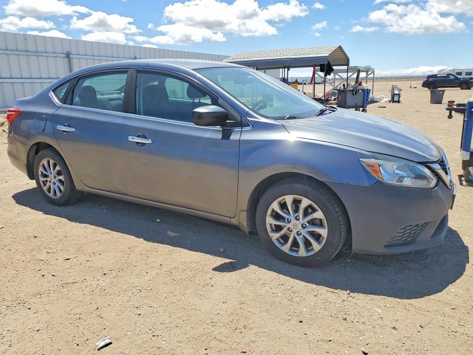 55100766 :رقم المزاد ، 3N1AB7AP0JL628781 vin ، 2018 Nissan Sentra مزاد بيع