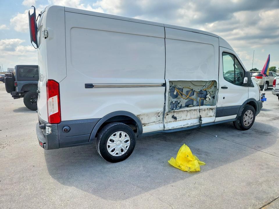 Продаж на аукціоні авто 2018 Ford Transit, vin: 1FTYR2CM7JKA55375, номер лоту: 53392436
