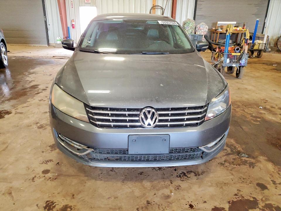 Продажа на аукционе авто 2013 Volkswagen Passat, vin: 1VWCN7A30DC132287, номер лота: 53357026