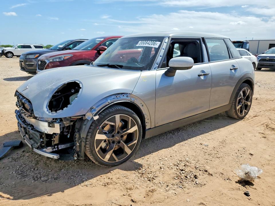 Продажа на аукционе авто 2026 Mini Cooper, vin: WMW43GD01T2Y23201, номер лота: 55084206