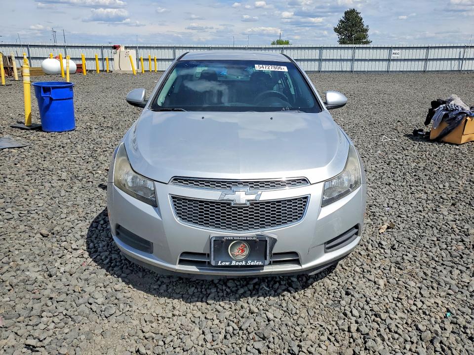 54727806 :رقم المزاد ، 1G1PK5SB3E7106146 vin ، 2014 Chevrolet Cruze مزاد بيع