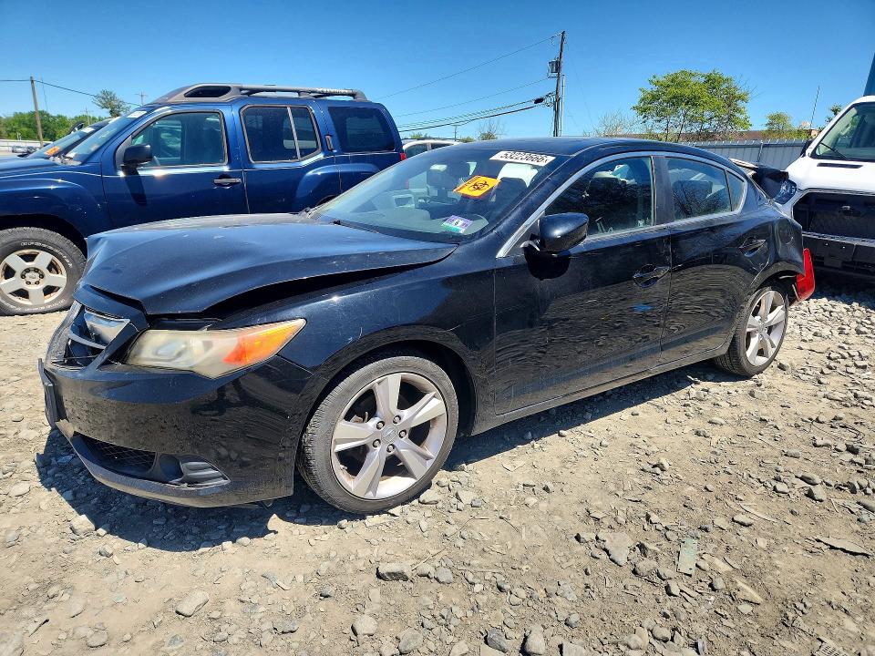 53223666 :رقم المزاد ، 19VDE1F77DE009989 vin ، 2013 Acura Ilx مزاد بيع