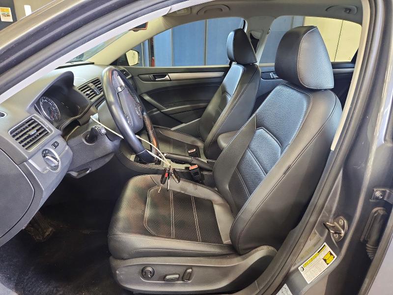54181506 :رقم المزاد ، 1VWBT7A34EC077233 vin ، 2014 Volkswagen Passat مزاد بيع