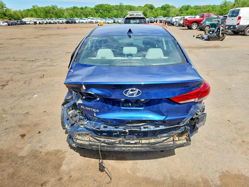 54585476 :رقم المزاد ، 5NPD84LF3JH384555 vin ، 2018 Hyundai Elantra مزاد بيع