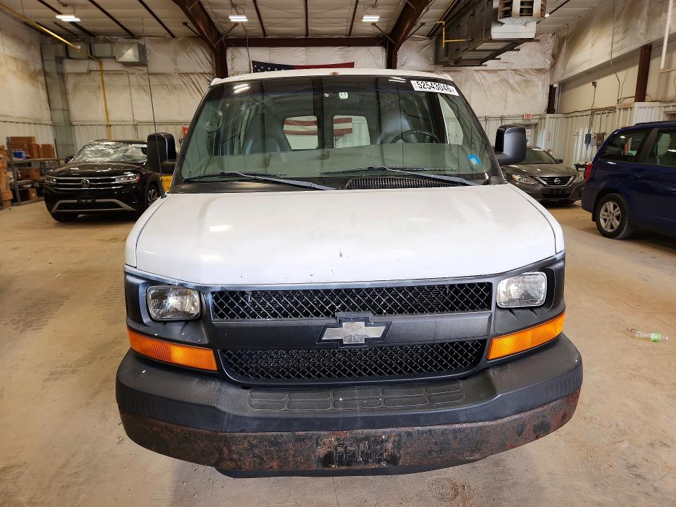 2005 Chevrolet Express 2500 მანქანა იყიდება აუქციონზე, vin: 1GCGG25U451119043, აუქციონის ნომერი: 52543046