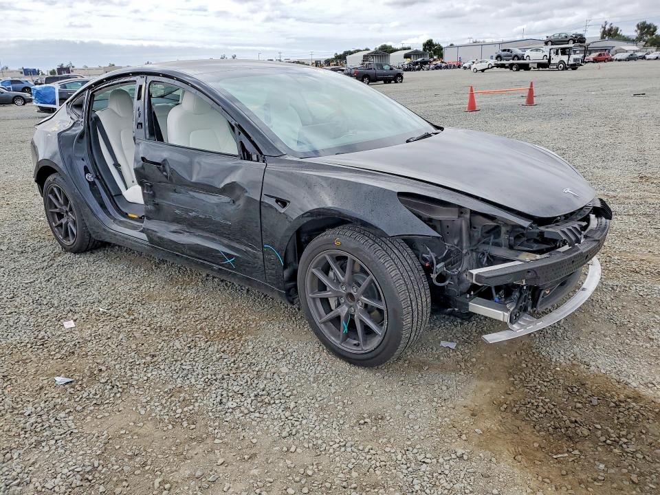 Продажа на аукционе авто 2023 Tesla Model 3, vin: 5YJ3E1EA3PF565537, номер лота: 54726306