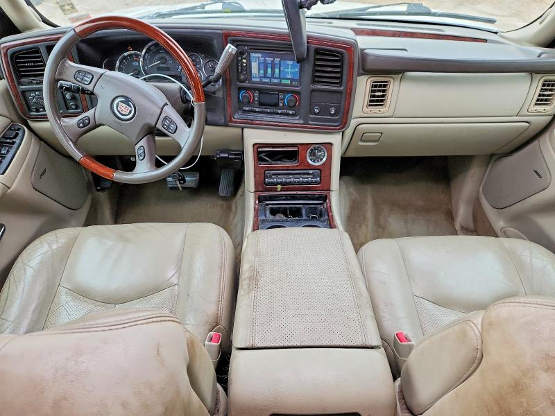52421506 :رقم المزاد ، 3GYFK66N95G270657 vin ، 2005 Cadillac Escalade مزاد بيع