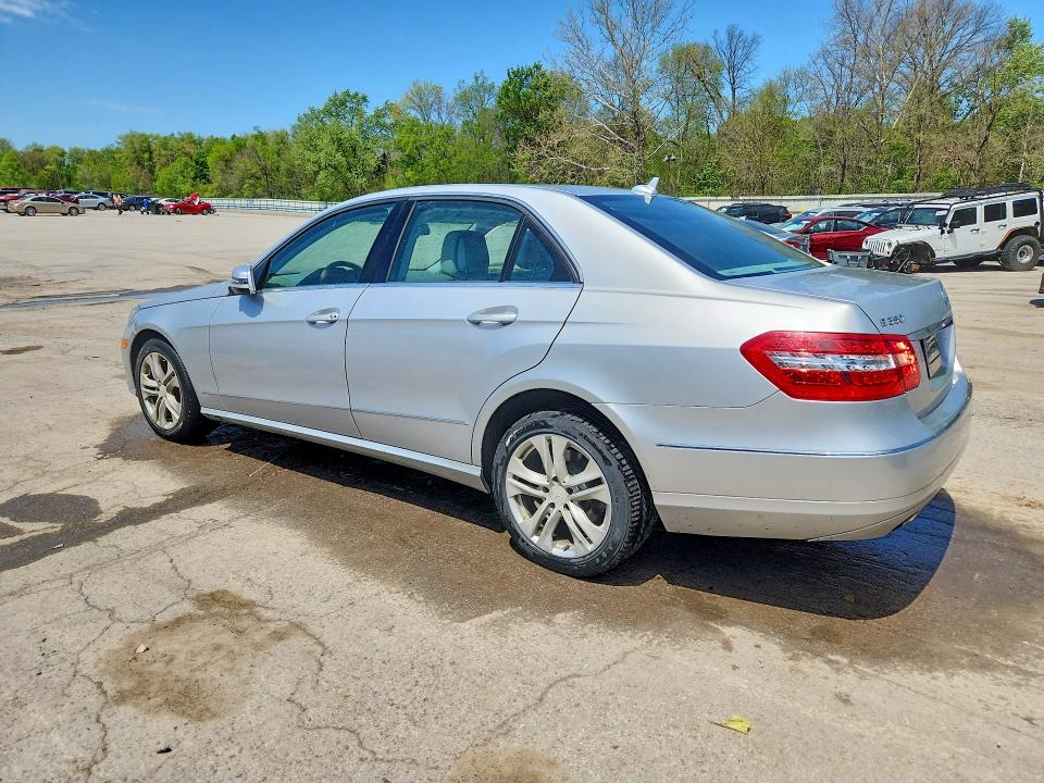 Продаж на аукціоні авто 2011 Mercedes-benz E, vin: WDDHF8HB5BA483154, номер лоту: 52259536