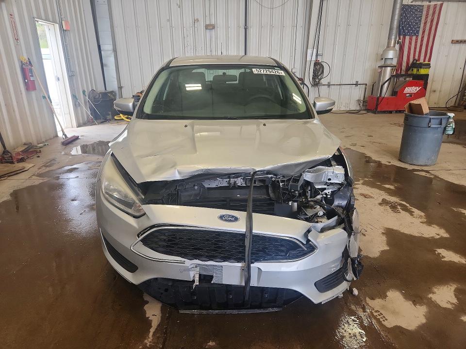 52729426 :رقم المزاد ، 1FADP3K23HL279215 vin ، 2017 Ford Focus مزاد بيع