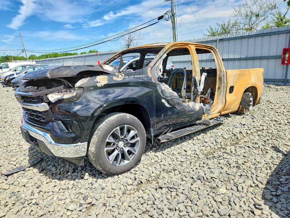 54814046 :رقم المزاد ، 1GCRDKEK4PZ254155 vin ، 2023 Chevrolet K1500 Pickup Silvera مزاد بيع