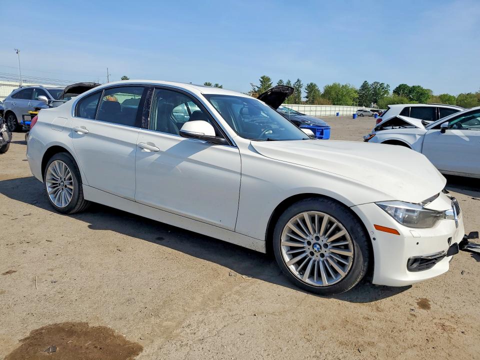 52372106 :رقم المزاد ، WBA3B5C56FP654297 vin ، 2015 Bmw 328 مزاد بيع