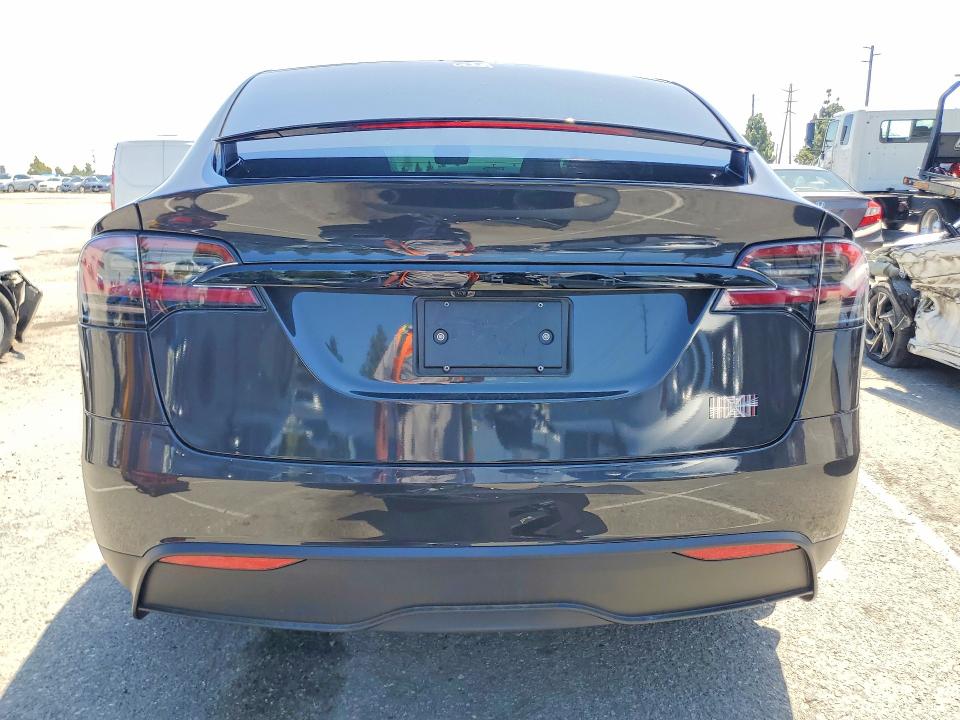 52935996 :رقم المزاد ، 7SAXCBE60TF481391 vin ، 2026 Tesla Model X مزاد بيع