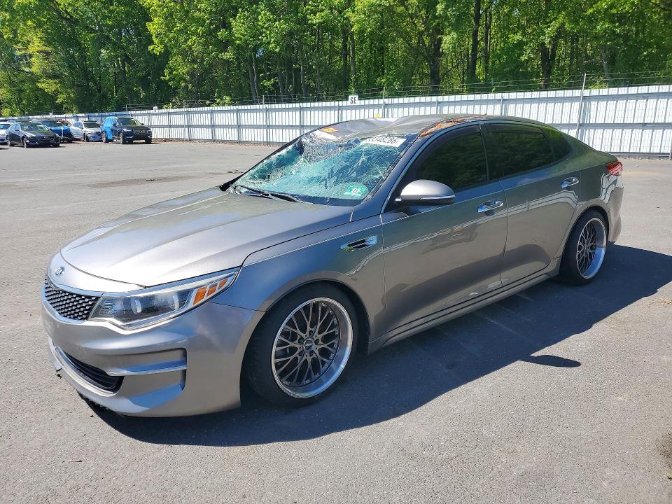 2016 Kia Optima მანქანა იყიდება აუქციონზე, vin: 5XXGU4L35GG042317, აუქციონის ნომერი: 53348286