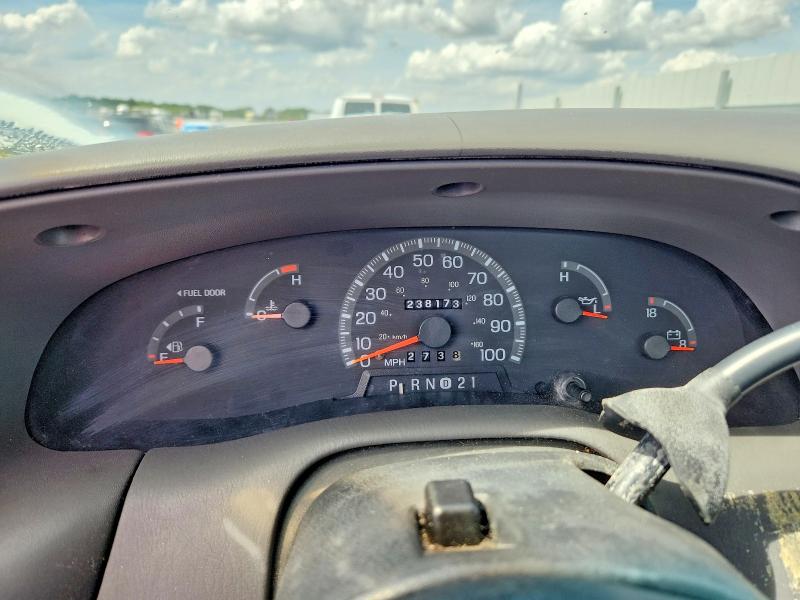 1998 Ford F250 მანქანა იყიდება აუქციონზე, vin: 1FTPF28W4WNB70780, აუქციონის ნომერი: 52504866