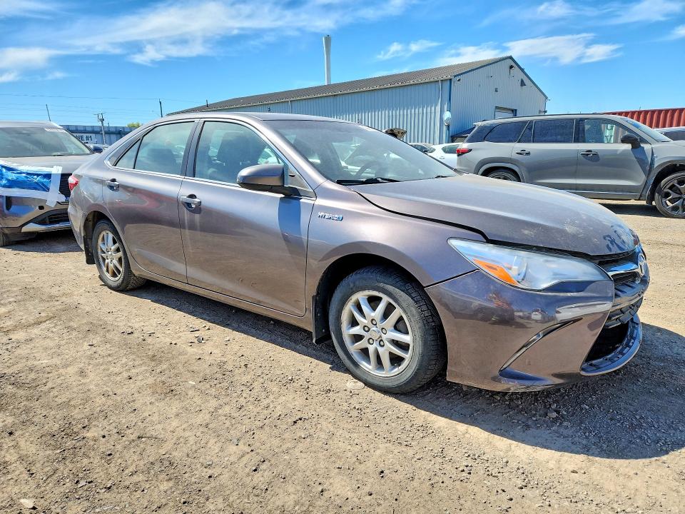 48461736 :رقم المزاد ، 4T1BD1FK8HU229019 vin ، 2017 Toyota Camry Hybrid مزاد بيع