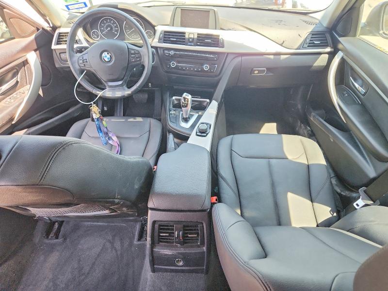 2015 Bmw 320 მანქანა იყიდება აუქციონზე, vin: WBA3B1C51FP831265, აუქციონის ნომერი: 53317366