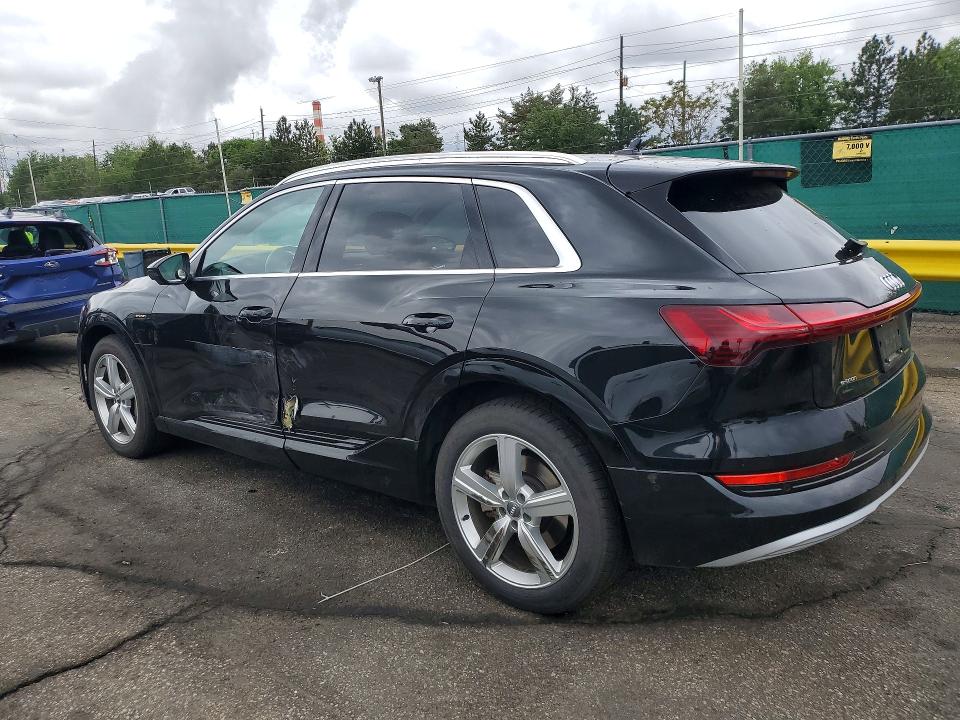 Продажа на аукционе авто 2019 Audi E-tron, vin: WA1VAAGE0KB020535, номер лота: 54262976