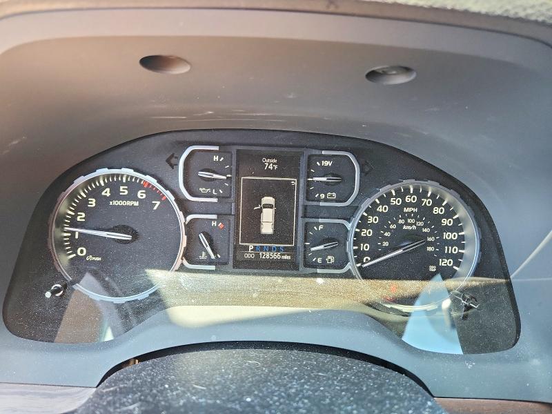 2018 Toyota Tundra მანქანა იყიდება აუქციონზე, vin: 5TFFY5F1XJX240410, აუქციონის ნომერი: 51992986