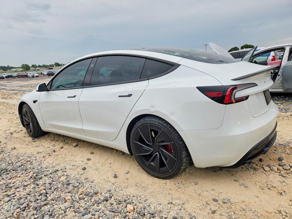 53807596 :رقم المزاد ، 5YJ3E1ET9RF820180 vin ، 2024 Tesla Model 3 مزاد بيع