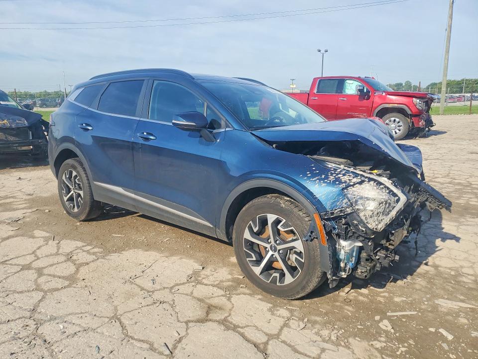 Продажа на аукционе авто 2023 Kia Sportage, vin: KNDPVCAGXP7013207, номер лота: 55097376