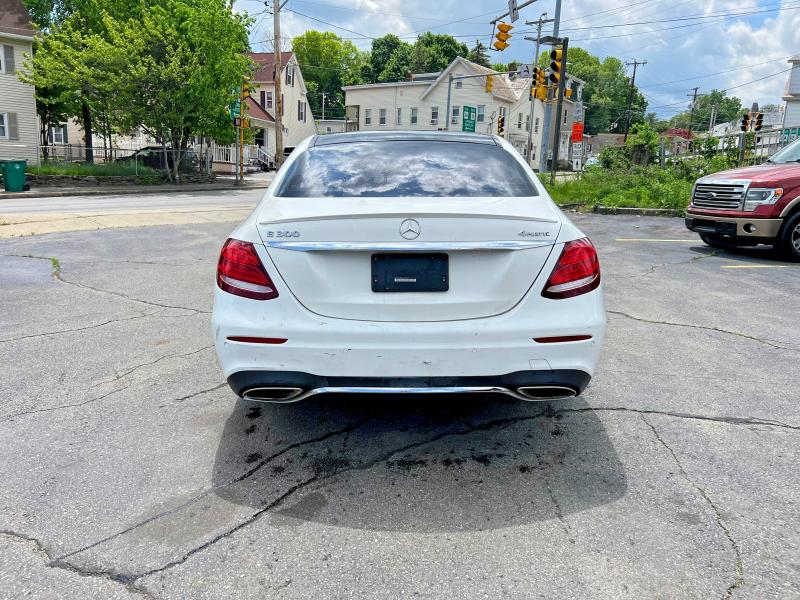 54672846 :رقم المزاد ، WDDZF4KB0KA606543 vin ، 2019 Mercedes-benz E مزاد بيع