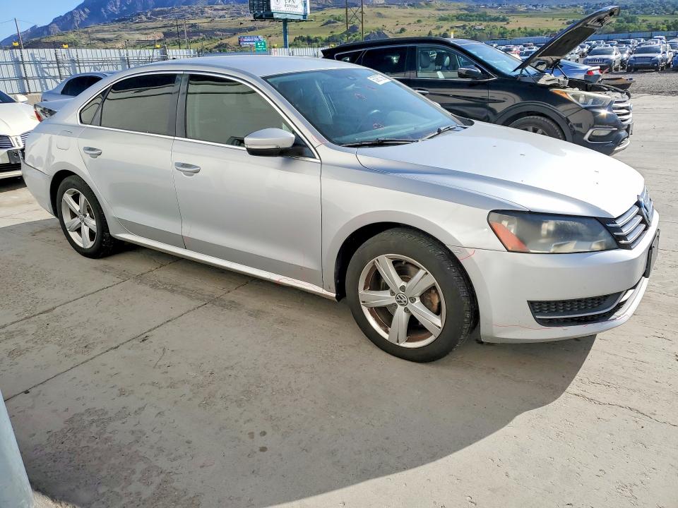 50987586 :رقم المزاد ، 1VWBT7A34EC092668 vin ، 2014 Volkswagen Passat مزاد بيع