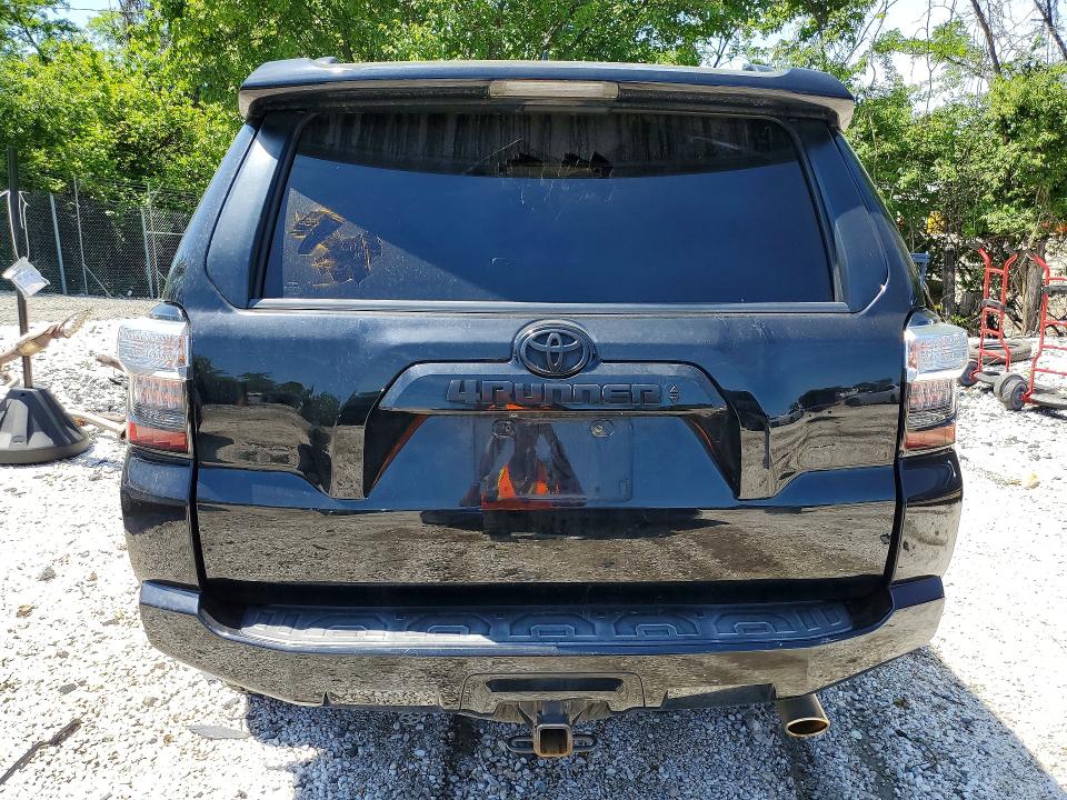 54898166 :رقم المزاد ، JTEBU5JR1L5737573 vin ، 2020 Toyota 4runner مزاد بيع