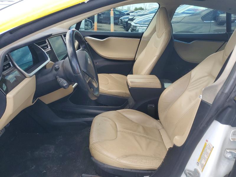 52041726 :رقم المزاد ، 5YJSA1AG0DFP11499 vin ، 2013 Tesla Model S مزاد بيع