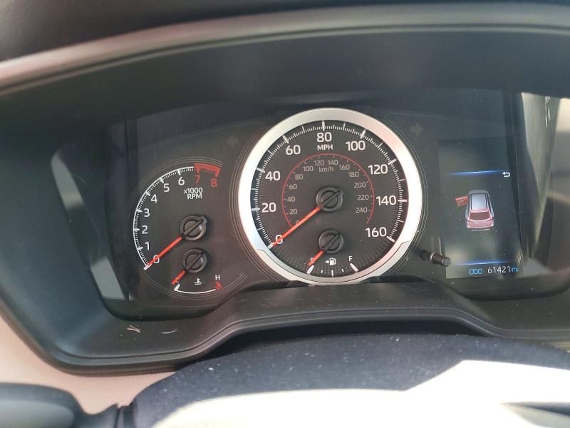 52753026 :رقم المزاد ، 7MUBAABG5NV040185 vin ، 2022 Toyota Corolla Cross مزاد بيع