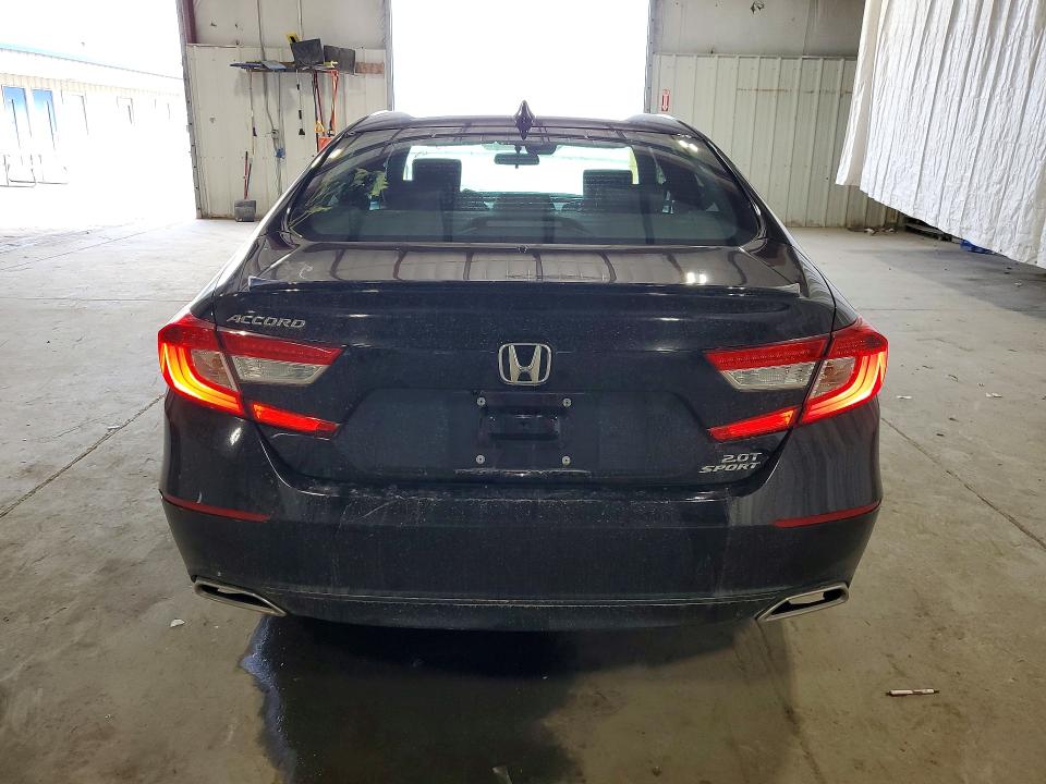 2022 Honda Accord მანქანა იყიდება აუქციონზე, vin: 1HGCV2F35NA024597, აუქციონის ნომერი: 54637106