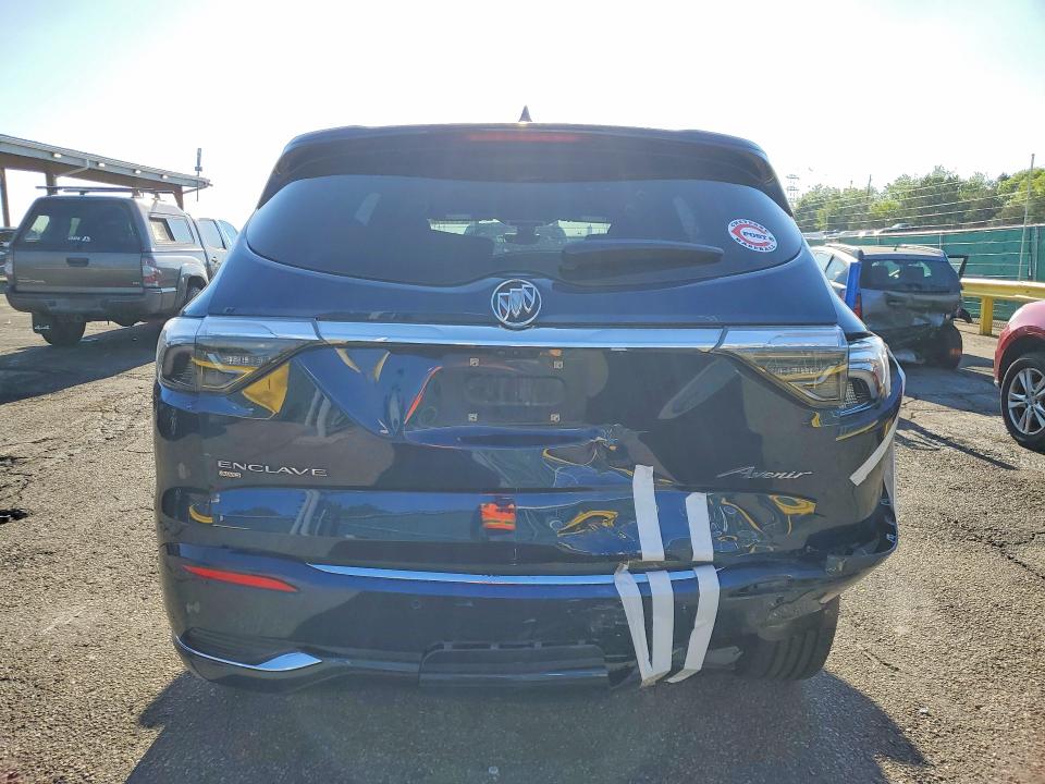 Продажа на аукционе авто 2022 Buick Enclave, vin: 5GAEVCKW9NJ126838, номер лота: 52149276