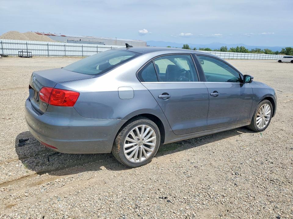 Продажа на аукционе авто 2013 Volkswagen Jetta, vin: 3VWLL7AJ1DM248858, номер лота: 52202966